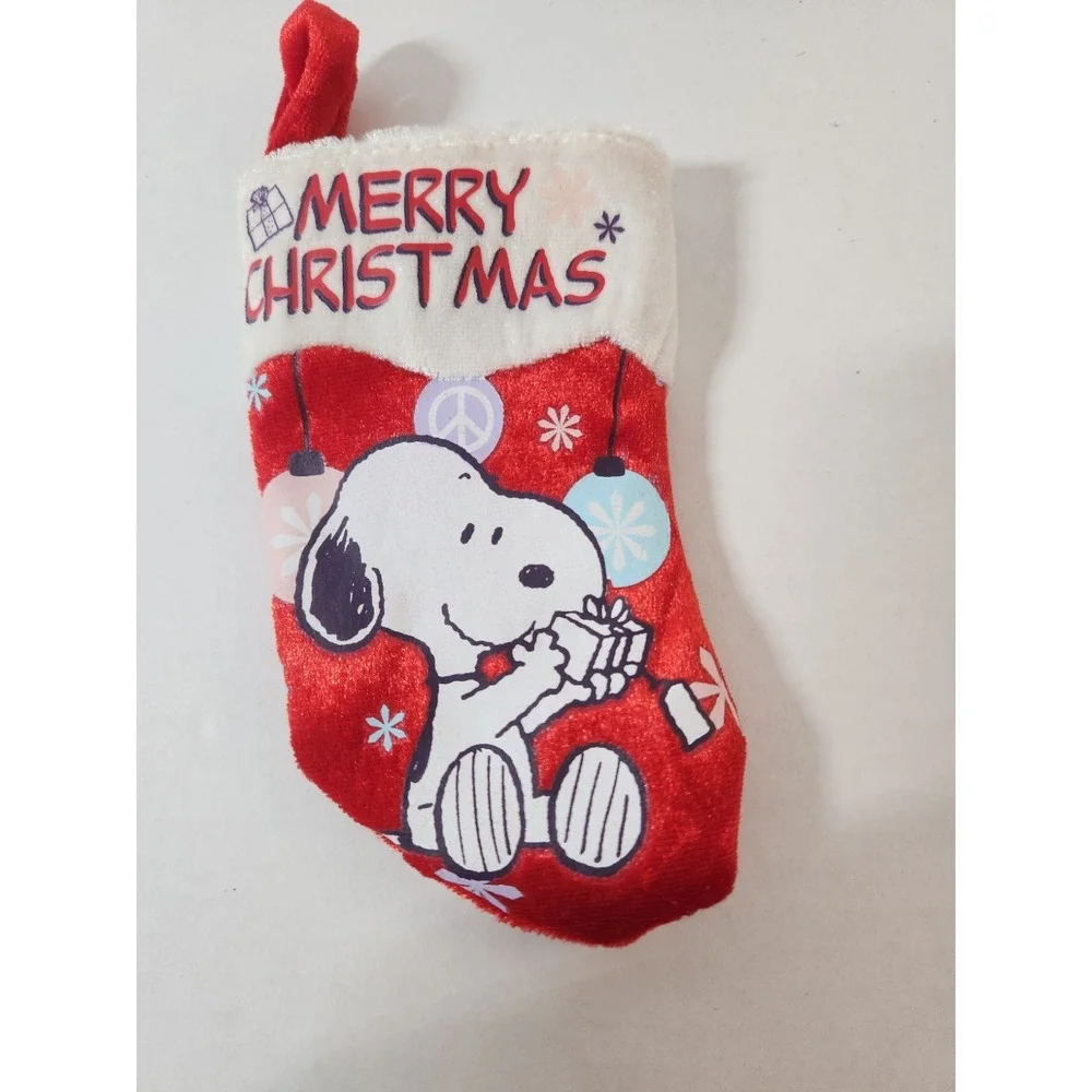 Lot Of 3 Peanuts Hallmark Tin Ball  Ornaments Snoopy Charlie Brown Stocking/ Car